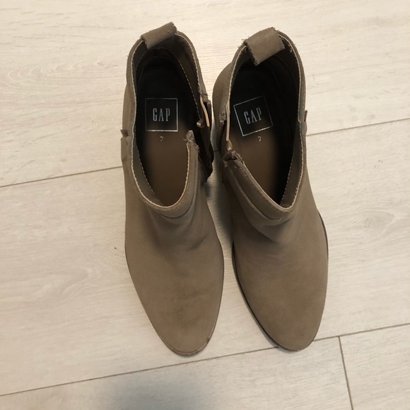 GAP Heel boots - Picture 2 of 3